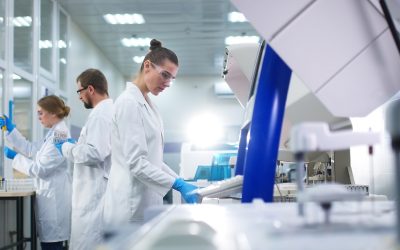 Why MedTech Companies Must Prioritize Safety & Compliance Training